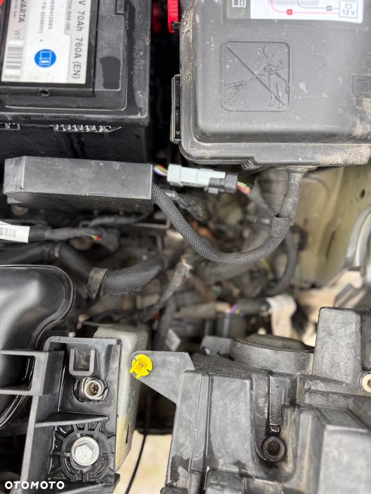 Citroën C4 BlueHDi 110 Stop&Start FEEL - 17