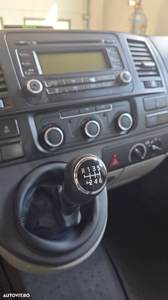 Volkswagen Transporter - 15