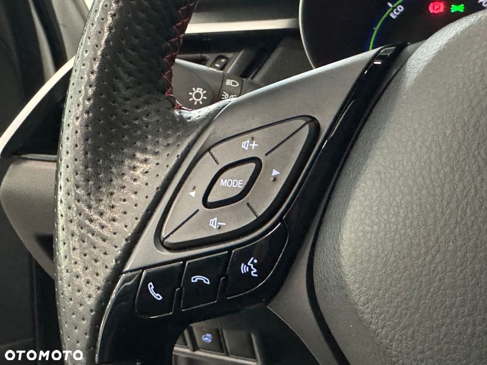Toyota C-HR 1.8 Hybrid Dynamic - 24
