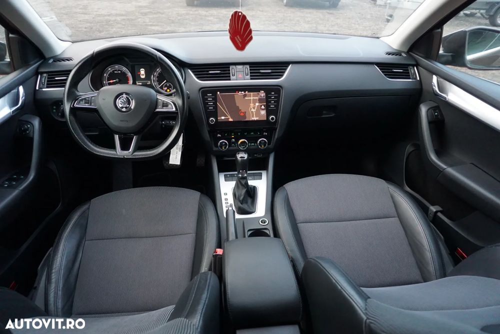 SKODA Octavia 2018 — imagine 16