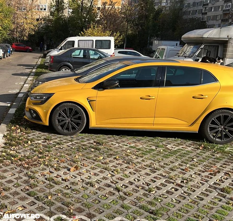 Renault Megane TCe GPF EDC RS - 3