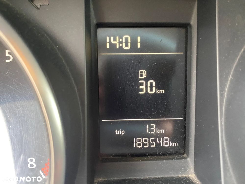 Volkswagen Golf 1.4 Comfortline - 8