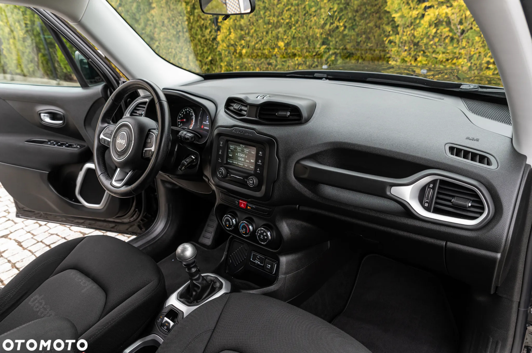 Jeep Renegade 1.4 MultiAir Longitude - 26