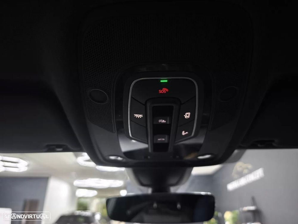 Audi A4 Avant 2.0 TDI S-line - 44