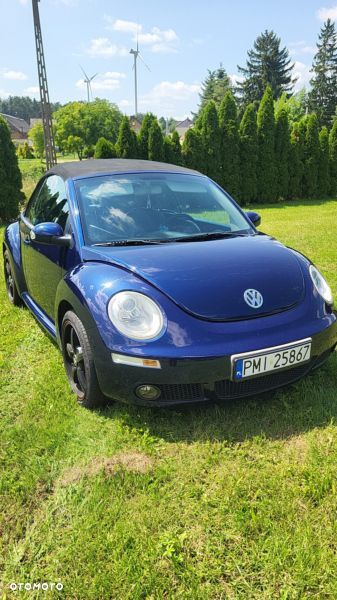 Volkswagen New Beetle - 2