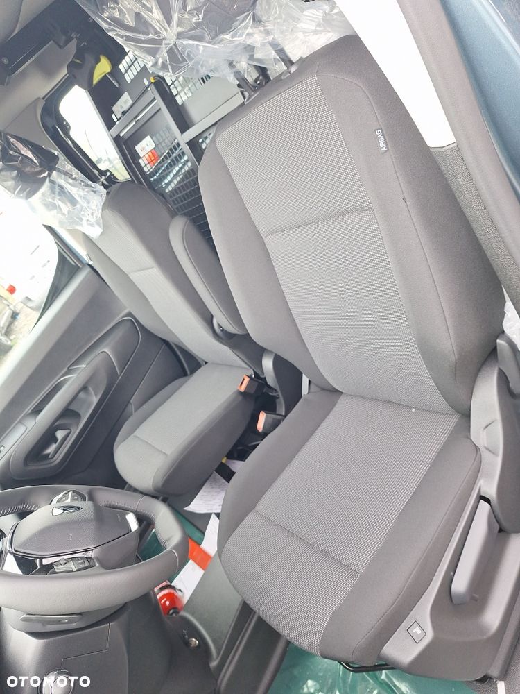 Peugeot Partner załogowy - 17