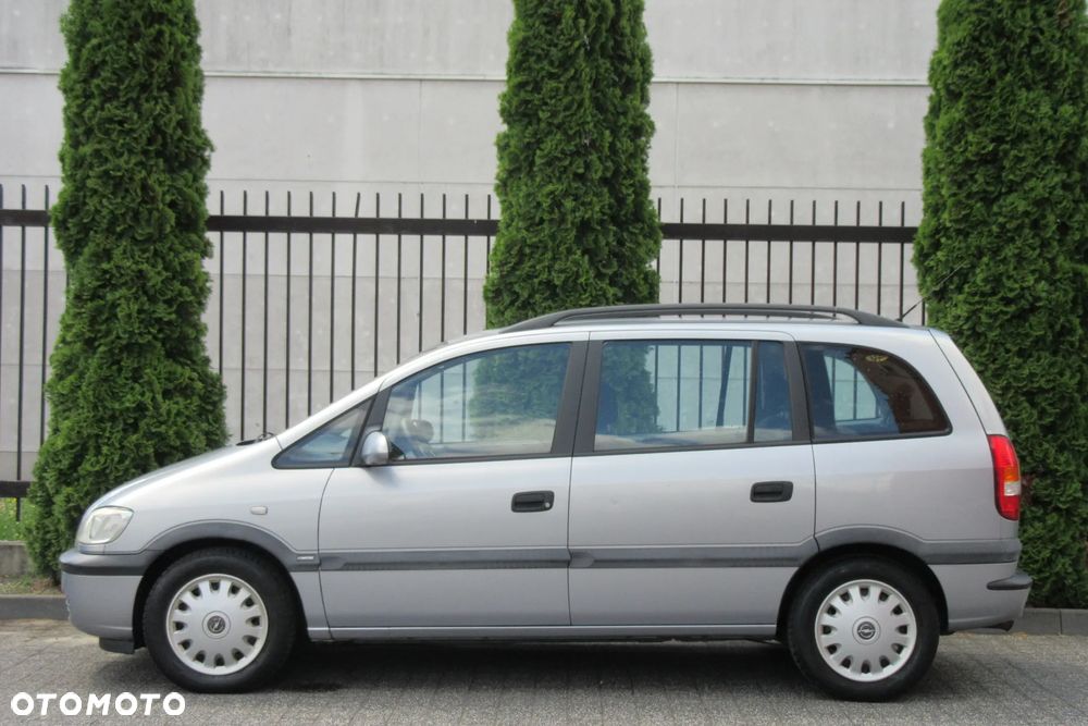 Opel Zafira 2.0 DTI - 2