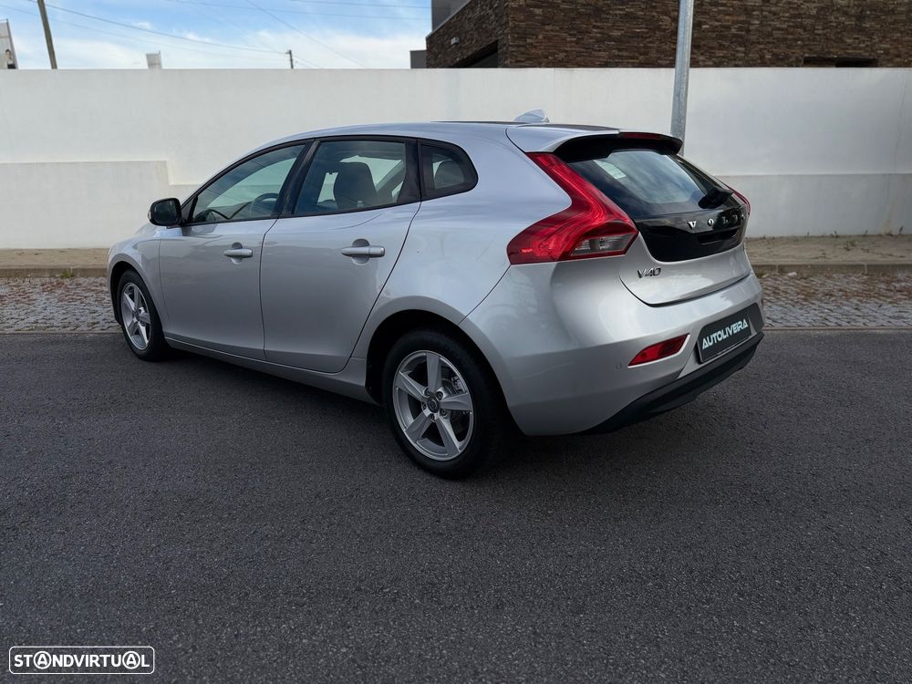 Volvo V40 1.6 D2 Kinetic Eco - 6