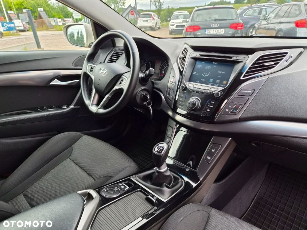 Hyundai i40 Kombi 1.7 CRDi Style - 22