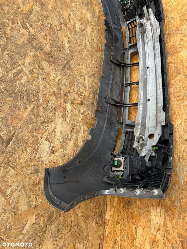 Audi A4 B6 ZDERZAK PRZÓD  PRZEDNI  HALOGEN - 7