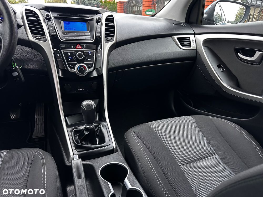 Hyundai i30 - 34