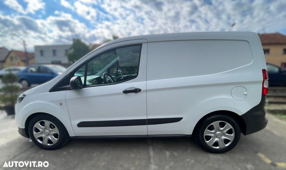 Ford Courier - 1