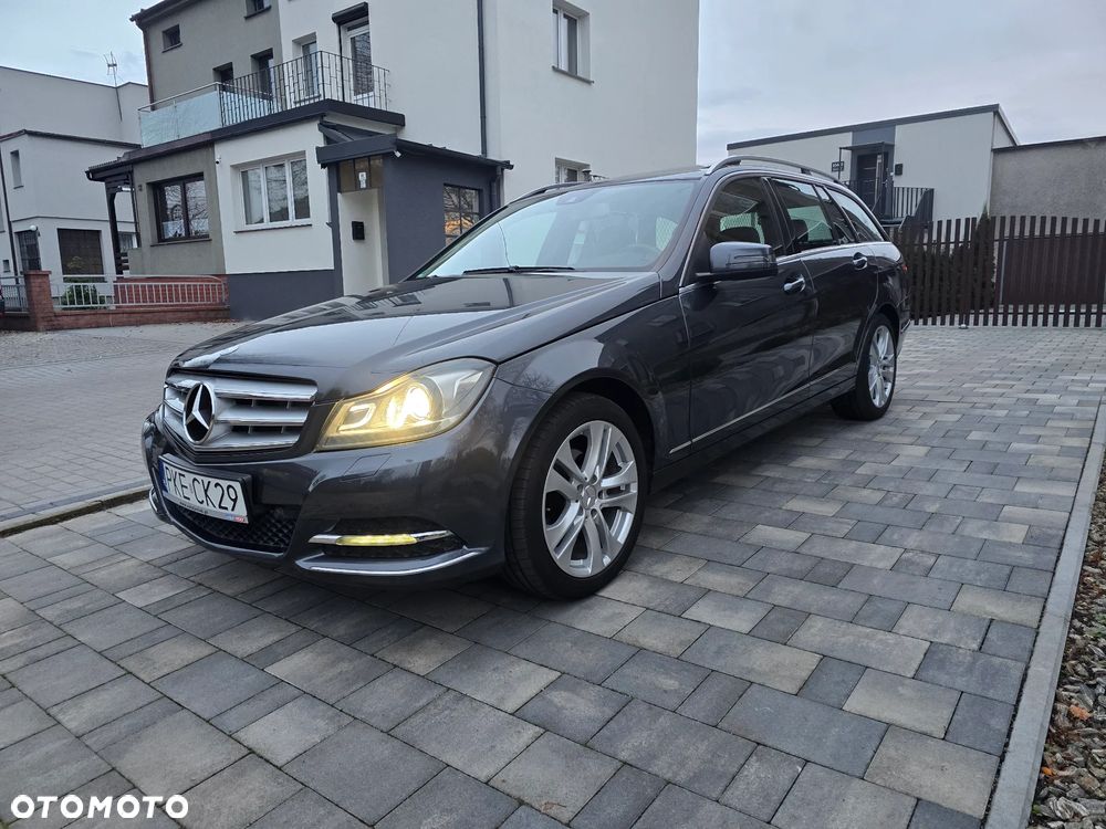 Mercedes-Benz Klasa C 180 7G-TRONIC Avantgarde Edition - 3