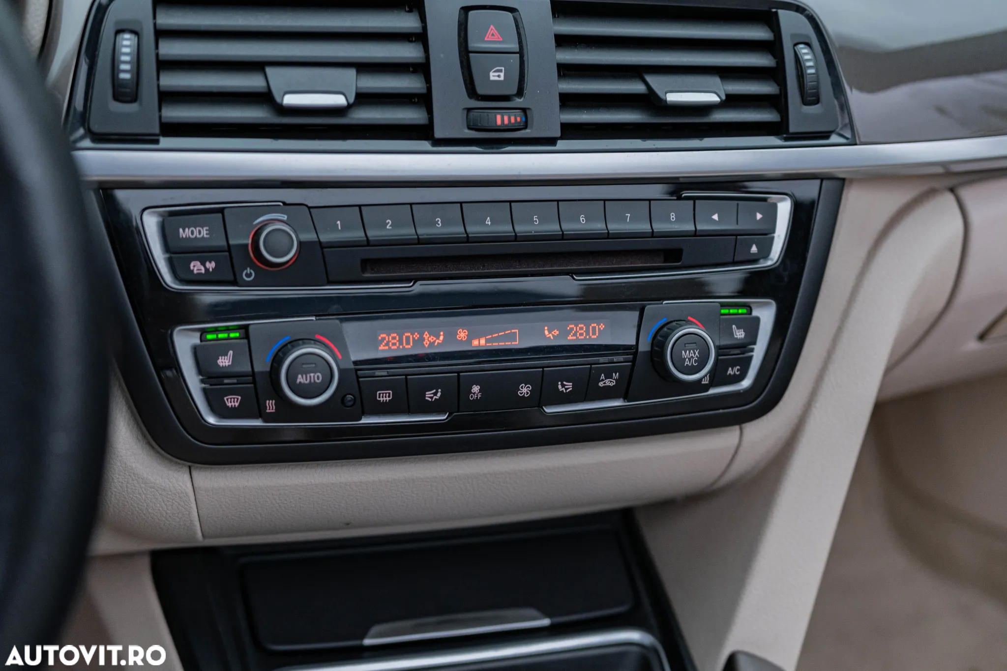BMW Seria 4 420d Cabrio Aut. - 31