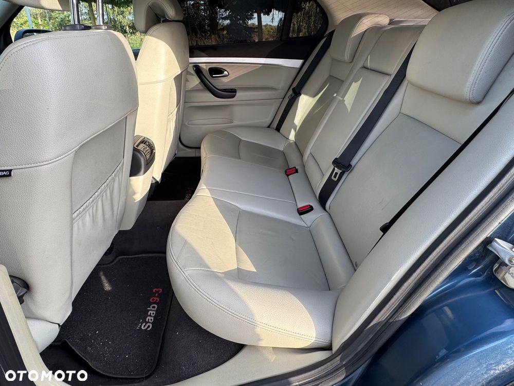 Saab 9-3 2.0T Sport-Kombi Vector - 11