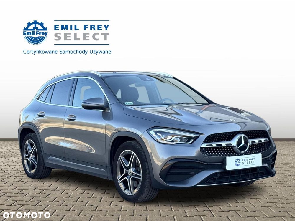 Mercedes-Benz GLA - 7