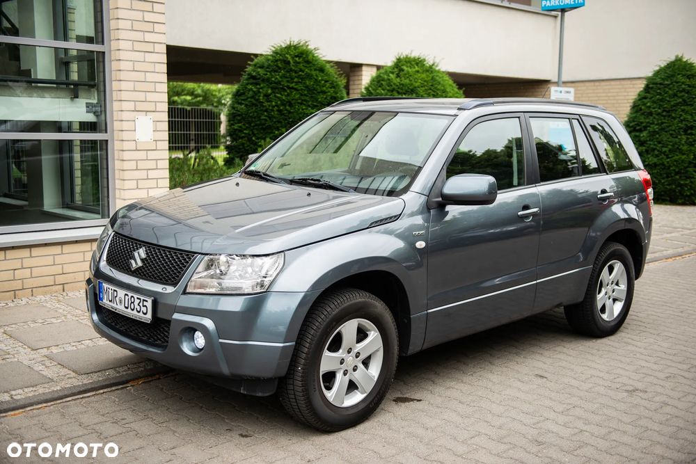 Suzuki Grand Vitara 1.9 DDiS Comfort - 2