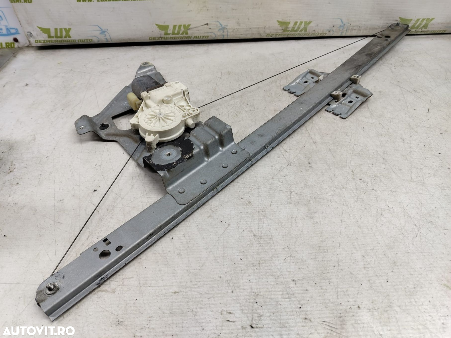 Macara stanga fata A9067200046 Mercedes-Benz Sprinter 2 906 [2006 - 2 - 2