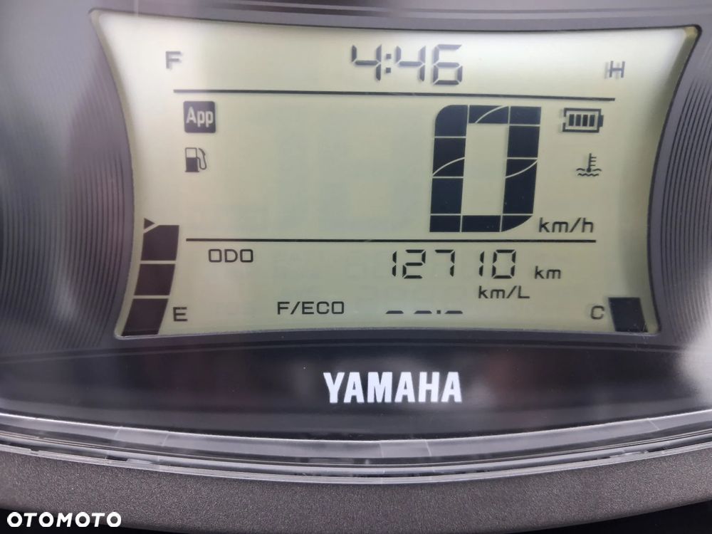 Yamaha NMAX - 19