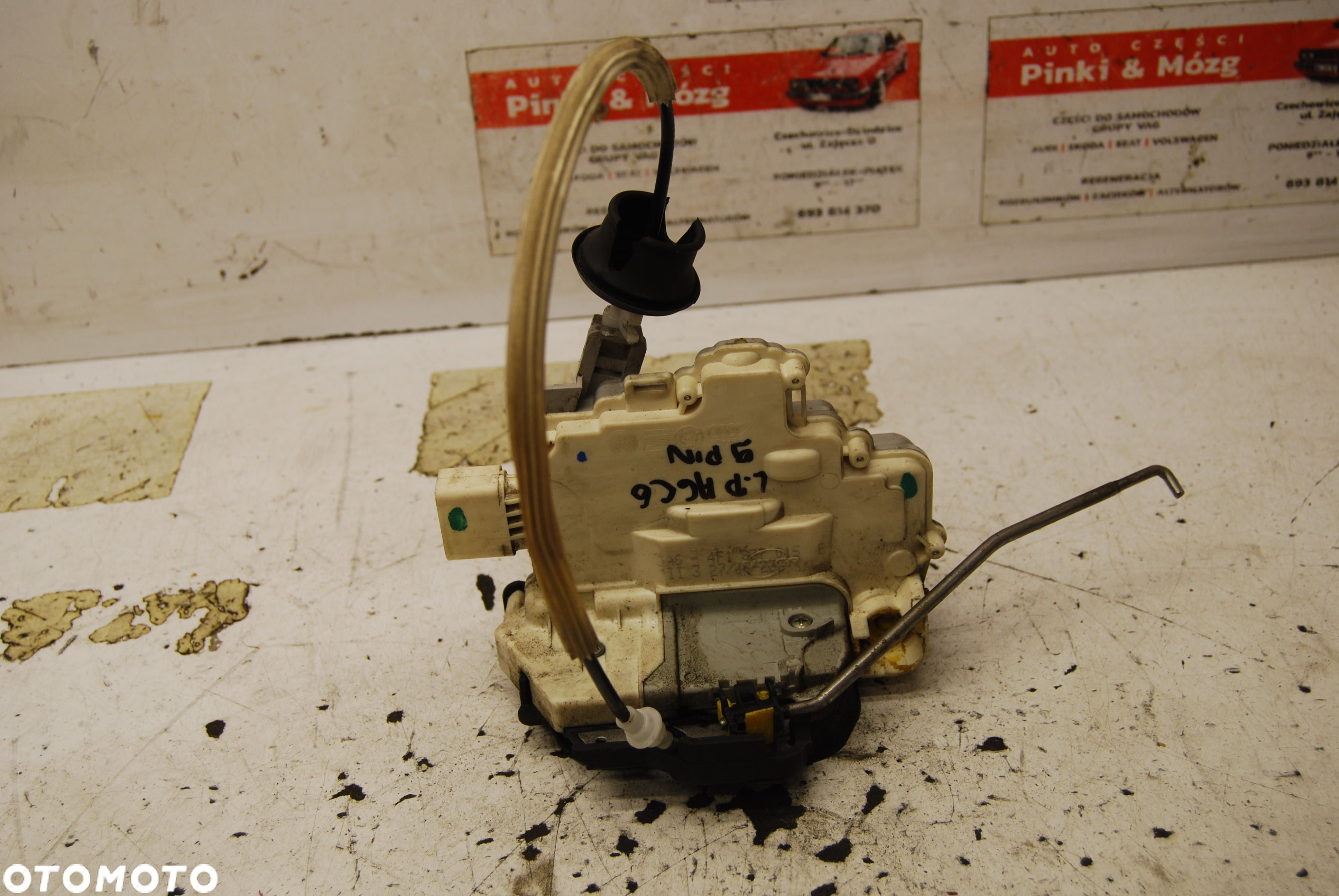 ZAMEK DRZWI LEWY PRZÓD PRZEDNI 4F1837015E AUDI A6 C6 A3 8P 9 PIN 4F1837015 - 1