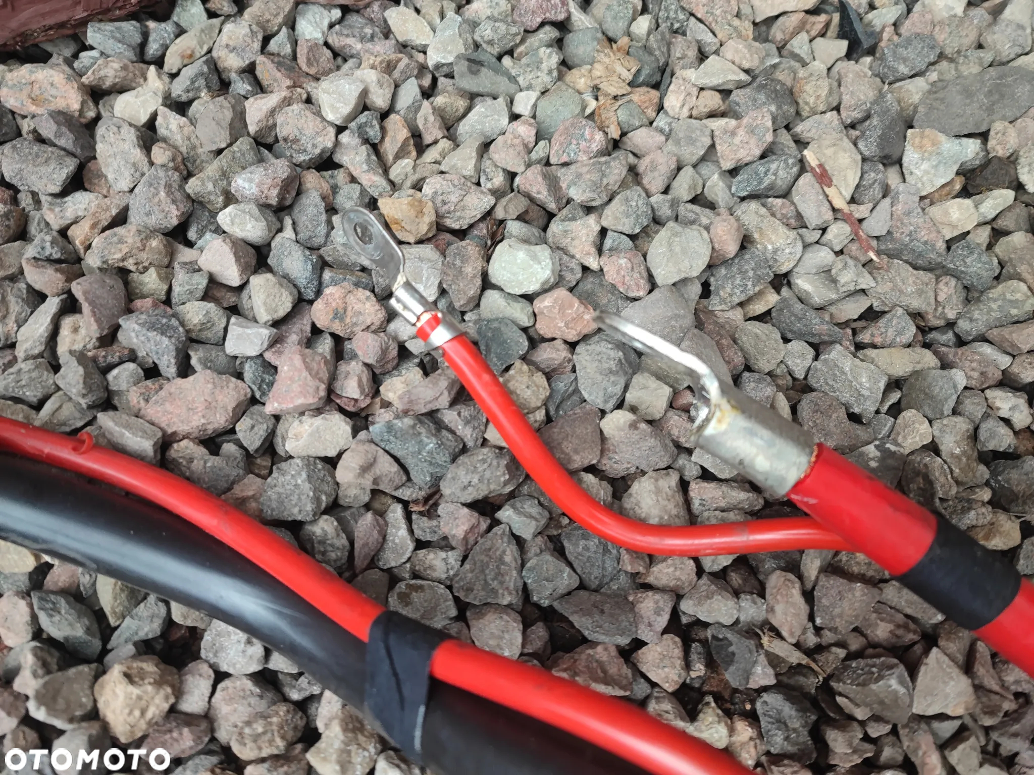 BMW E46 ORYGINALNY KOMPLETNY KABEL AKUMULATORA PLUSOWY NA TYŁ + KLEMA + BEZPIECZNIK O NR. 61 12 8 373 945 OEM W BARDZO DOBRYM STANIE DO SILNIKÓW BENZYNOWYCH - 8