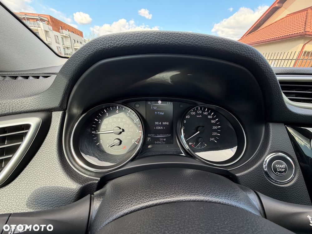 Nissan Qashqai 1.2 DIG-T Xtronic N-Connecta - 18