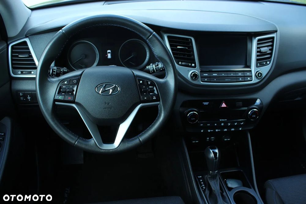 Hyundai Tucson blue 1.7 CRDi 2WD DCT Premium - 20