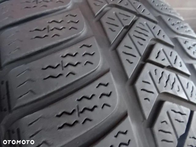 215/60/R16 99H PIRELLI WINTER SOTTO ZERO 3 - 4