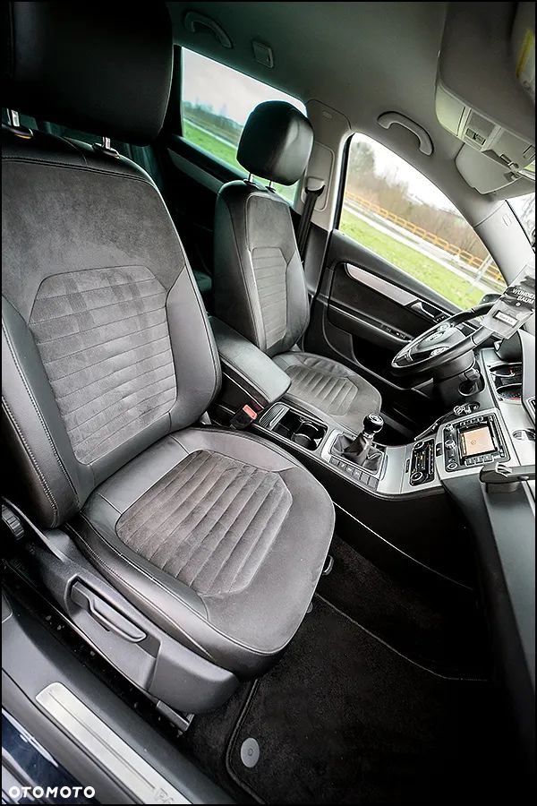 Volkswagen Passat - 35