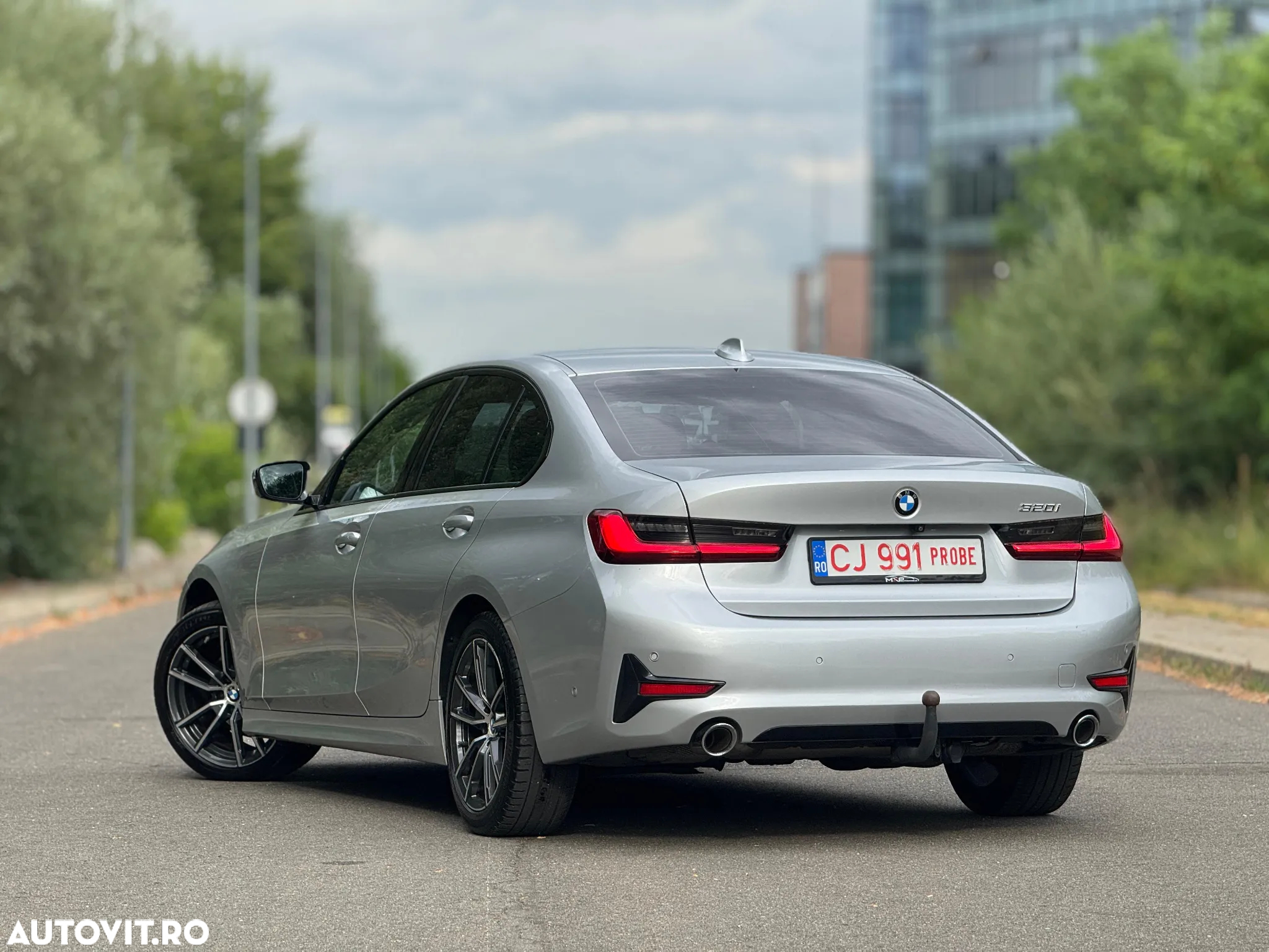 BMW Seria 3 320i Aut. Sport Line - 3