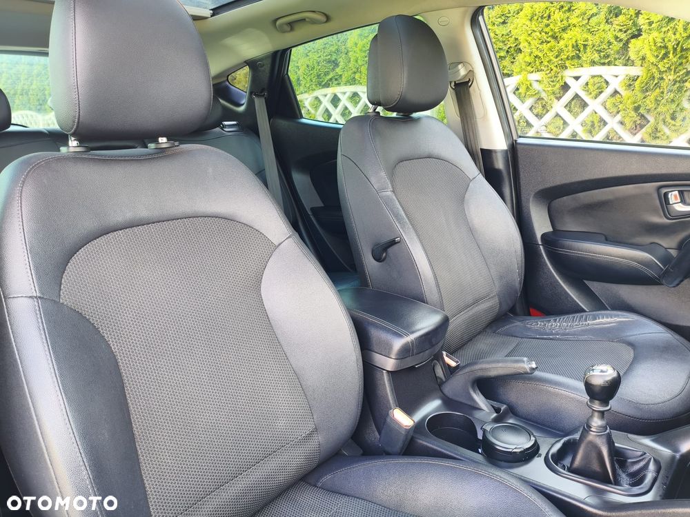 Hyundai ix35 1.7 CRDi 2WD blue Style - 20