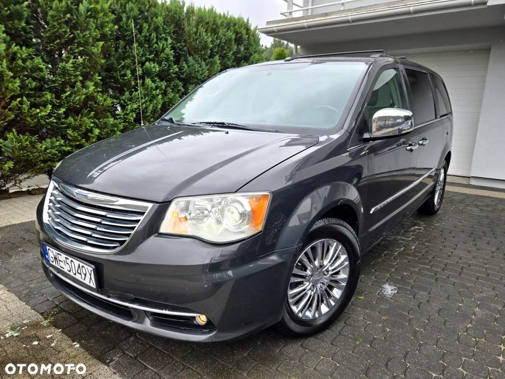 Chrysler Town & Country 3.6 Touring - 1