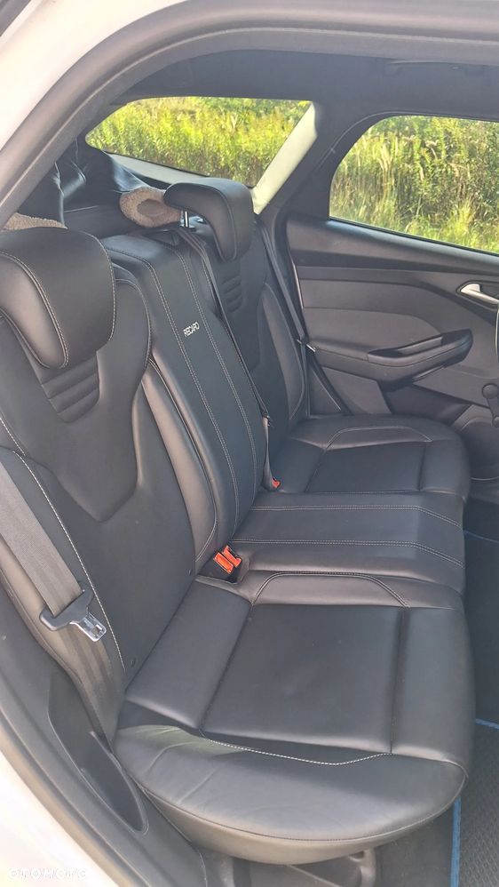 Ford Focus - 10