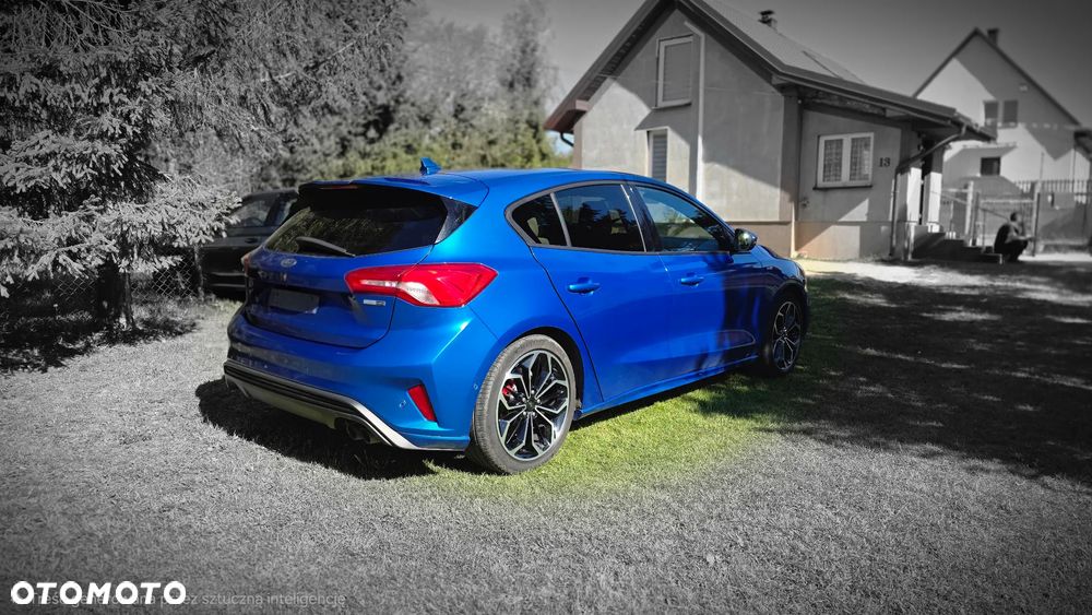 Ford Focus 1.0 EcoBoost mHEV ST-Line X - 3