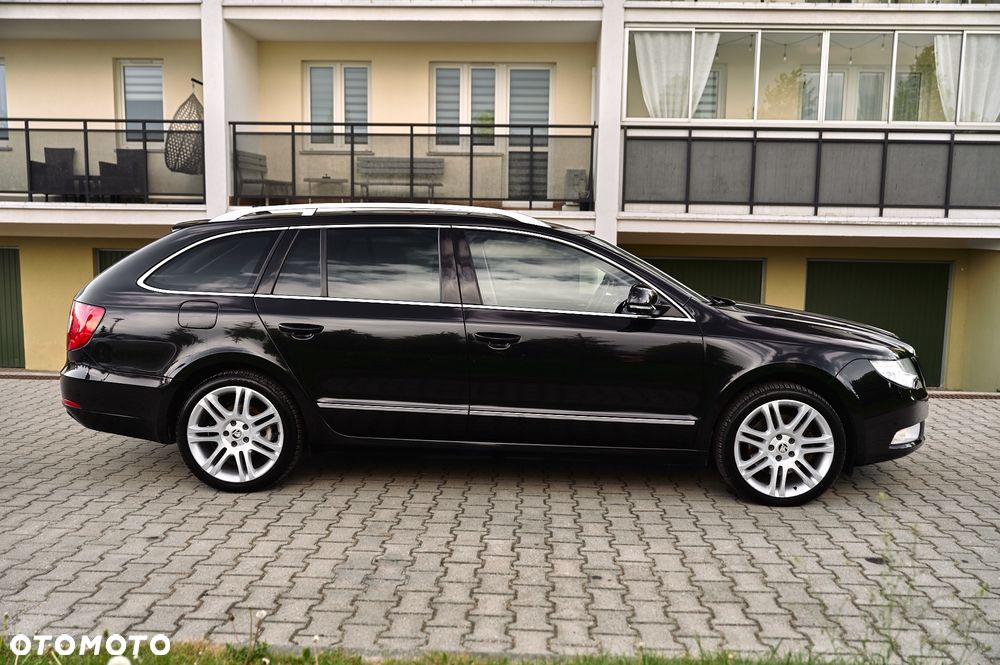 Skoda Superb 2.0 TDI DSG Exclusive - 14