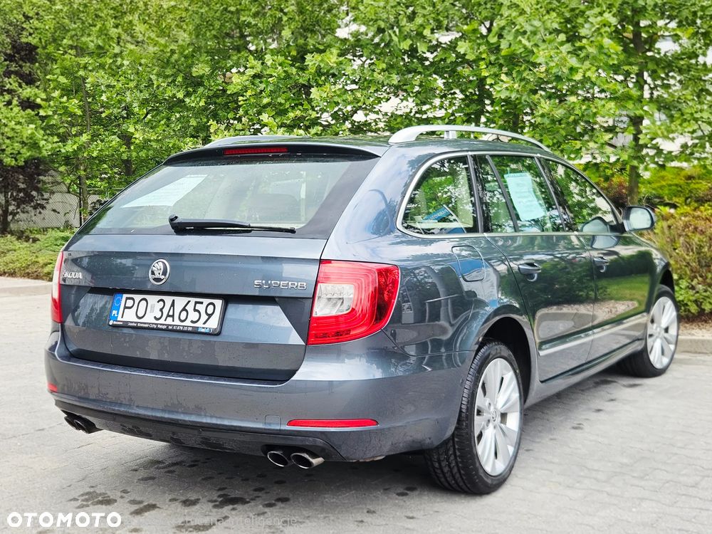 Skoda Superb 2.0 TSI Elegance DSG - 7