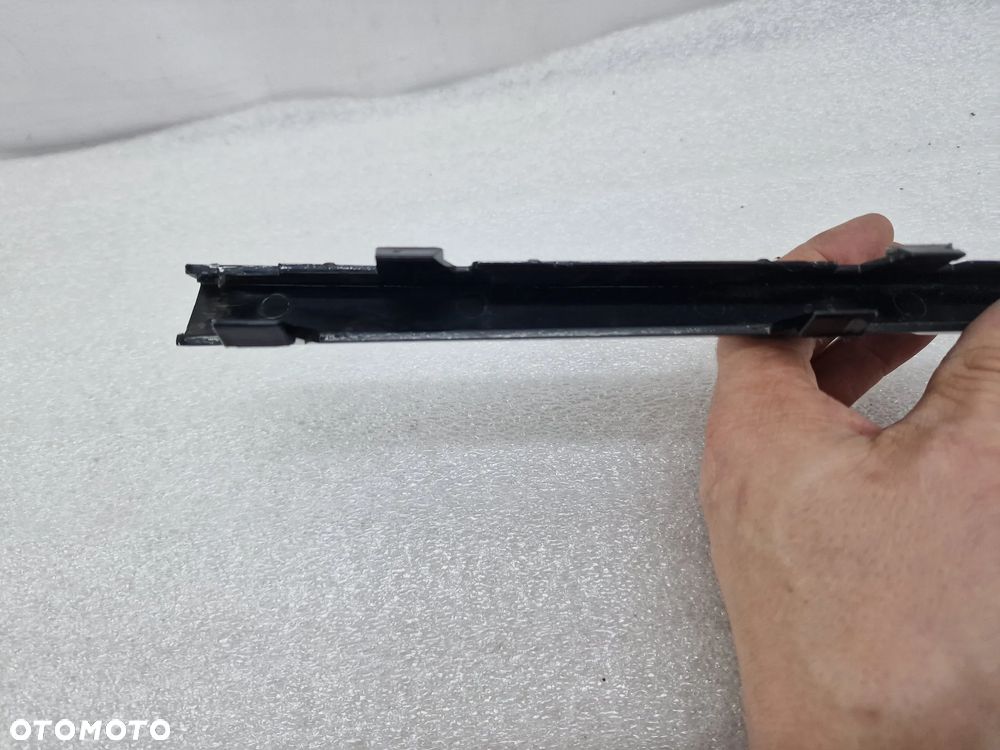 AUDI Q3 83A S-LINE 18- LISTWA / KRATKA / DEKOR ZDERZAKA PRZEDNIEGO PRZÓD , NR 83A807663 , NR AUKCJI KR409 - 7