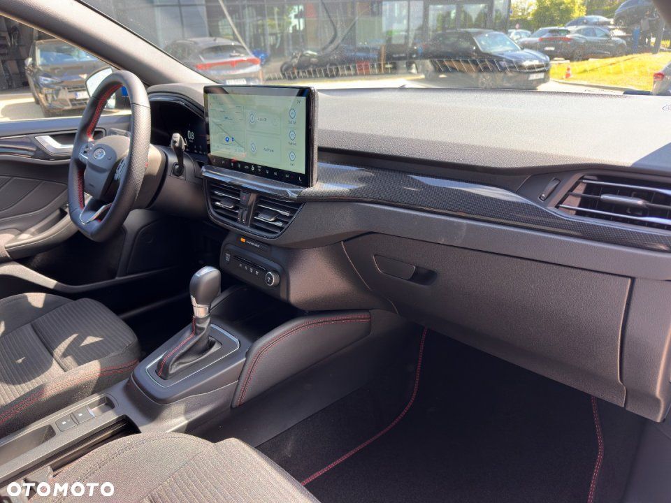 Ford Focus - 23