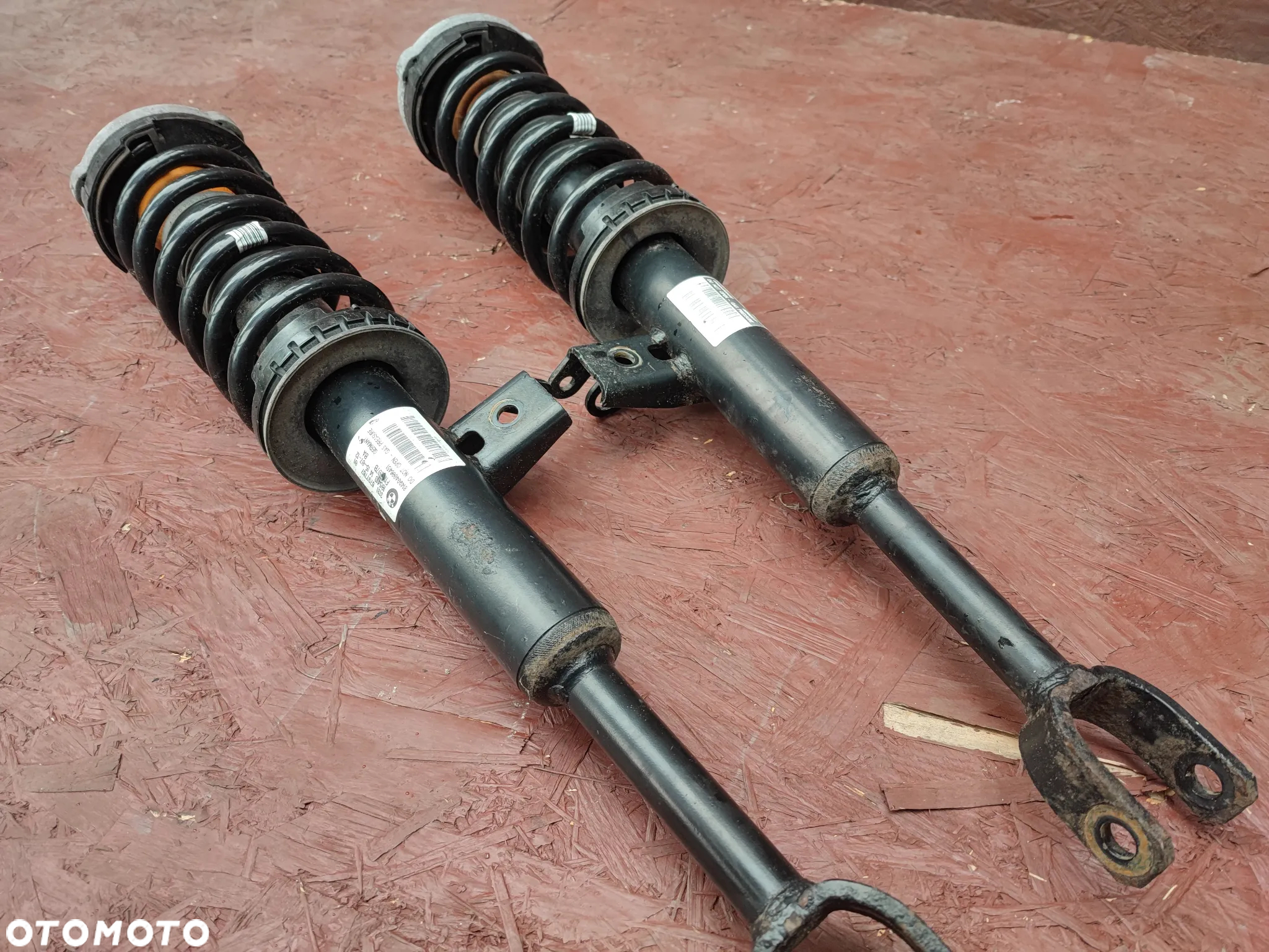 BMW F10 / F11 ORYGINALNE AMORTYZATORY PRZEDNIE / AMORTYZATOR PRZEDNI  LEWY / PRAWY O NR. 6 796 855 / 6 797 768 / 6 797 767 OEM W DOBRYM STANIE - 12