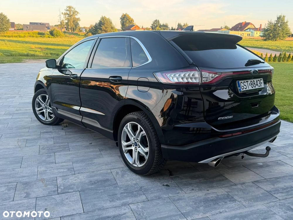 Ford Edge 2.0 TDCi Twin-Turbo 4WD Titanium - 3