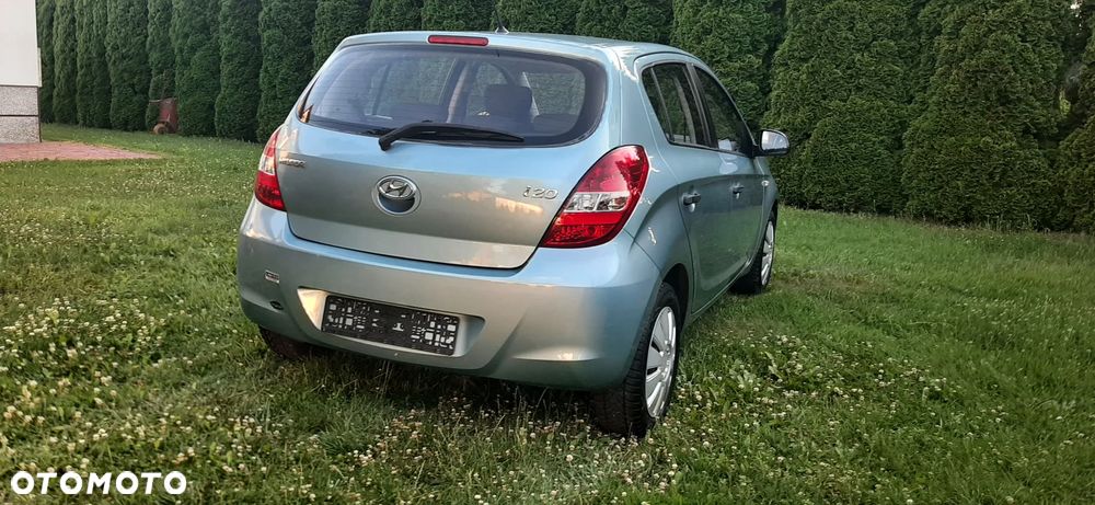 Hyundai i20 - 11