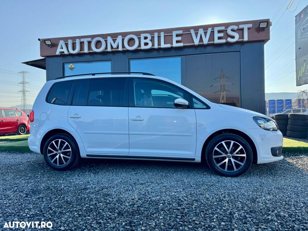 Volkswagen Touran 1.6 TDI DPF BlueMotion Technology Comfortline - 16