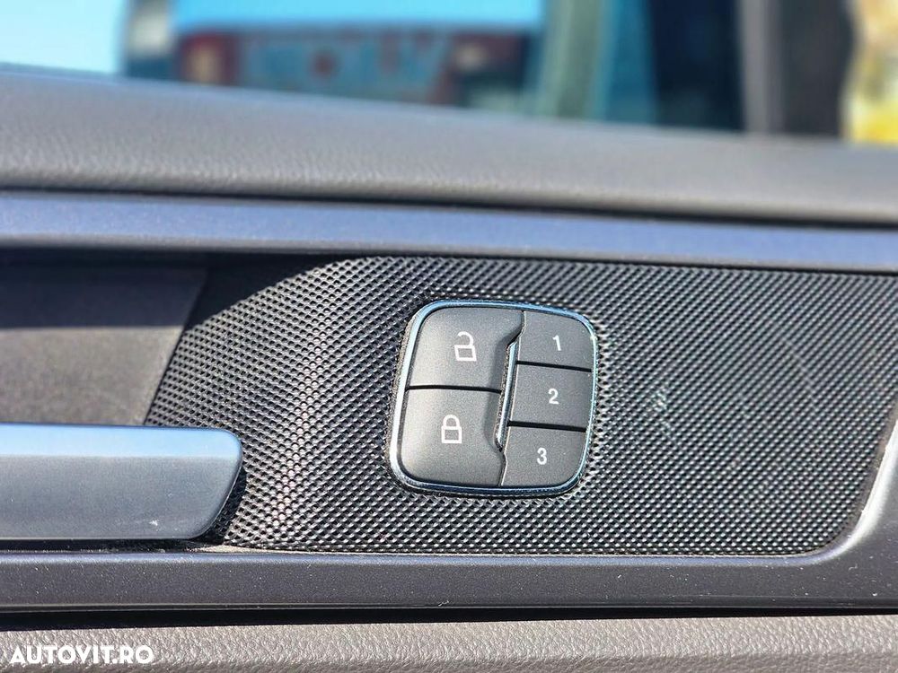 Ford Mondeo 2.0 TDCi Powershift Titanium - 10