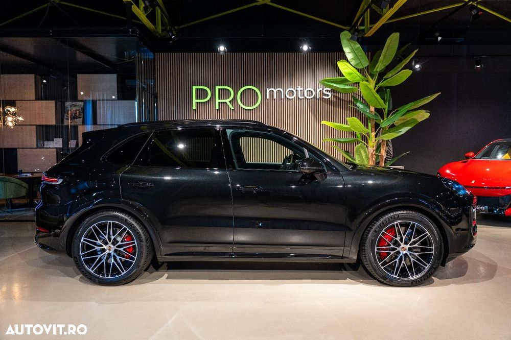 Porsche Cayenne GTS - 20