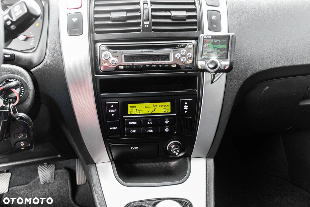 Hyundai Tucson 2.0 Active / Style - 15