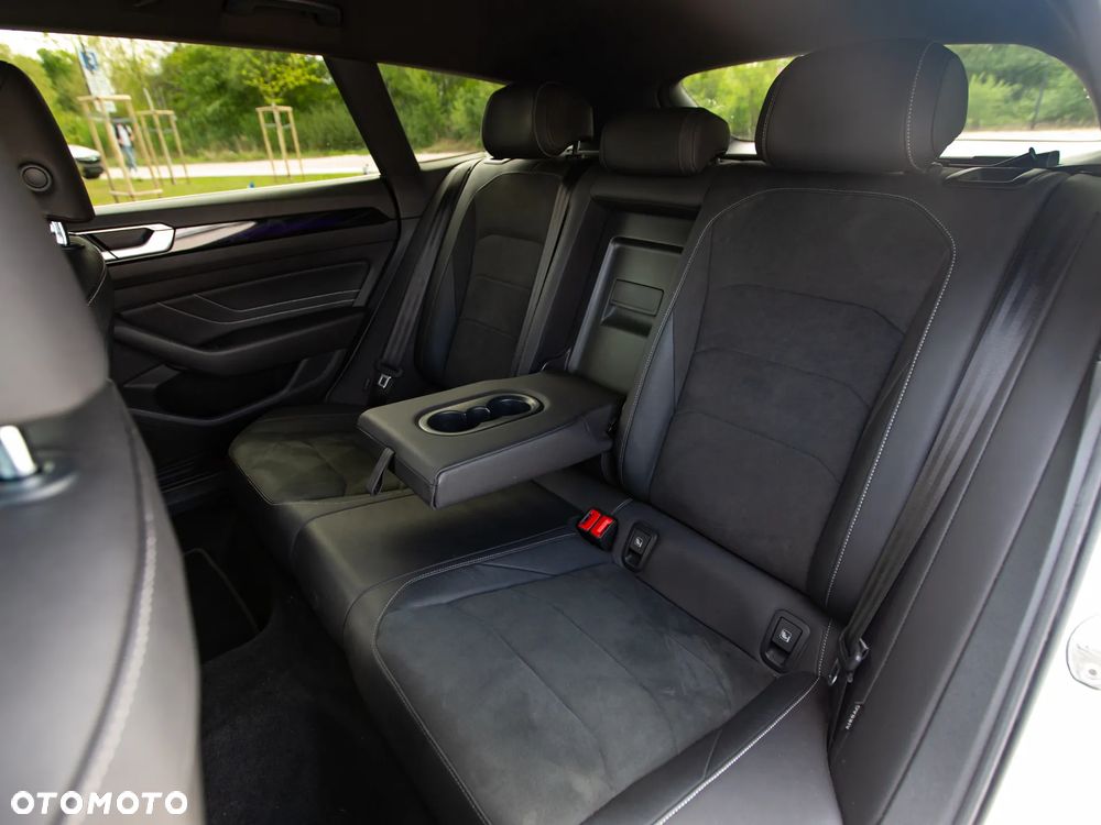 Volkswagen Arteon 2.0 TDI SCR 4Motion DSG R-Line - 18