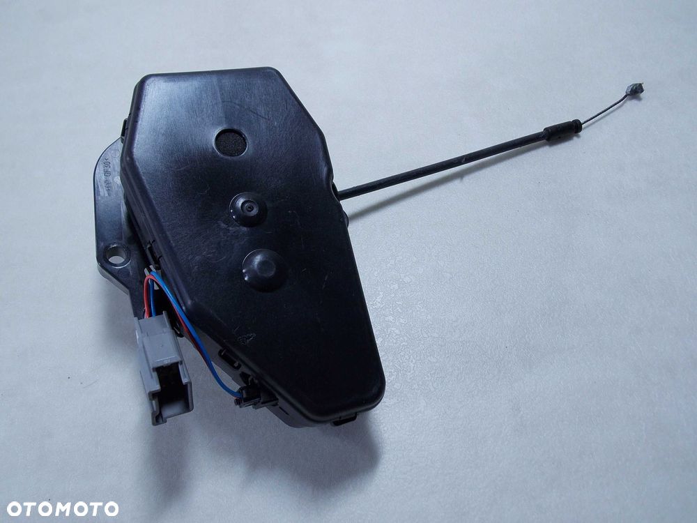 VOLVO XC60 08-17 SILOWNIK ZAMKA DOMYKANIA KLAPY BAGAZNIKA TYL 30784562 - 4