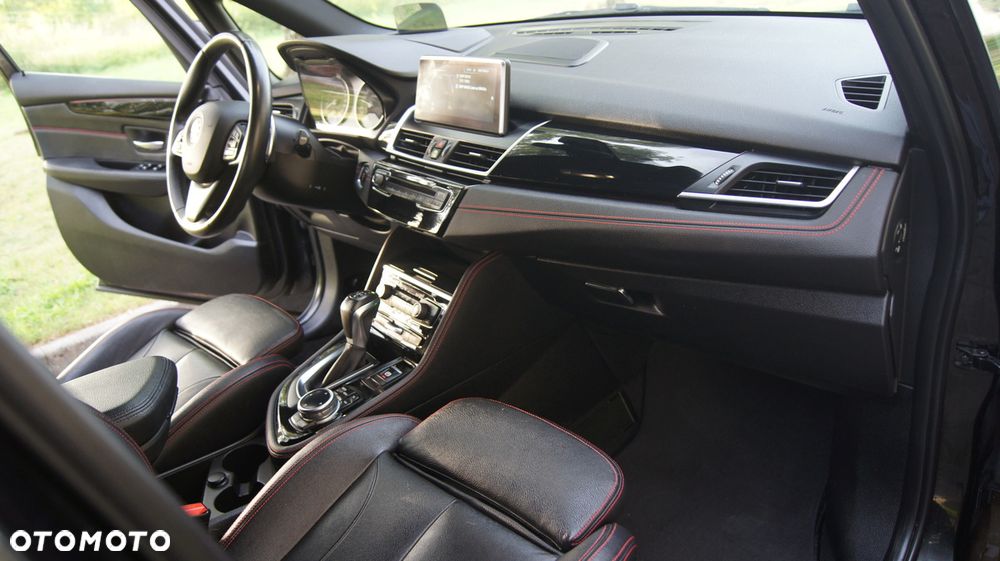 BMW Seria 2 225i Sport-Aut Luxury Line - 38