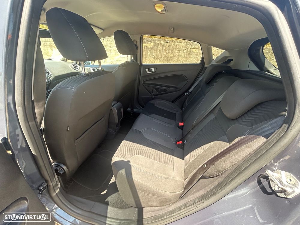Ford Fiesta 1.0 Ti-VCT Titanium - 19