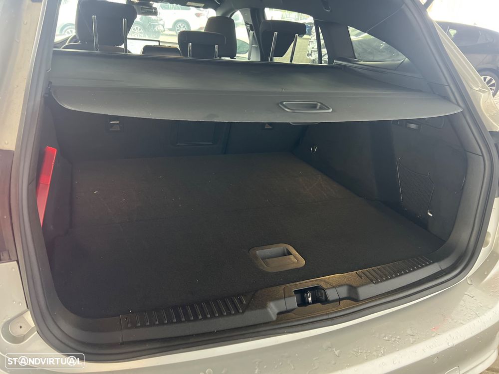 Ford Focus SW 1.0 EcoBoost MHEV ST-Line X Aut. - 13